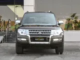 Mitsubishi Pajero GLS. Model 2020.