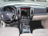 Mitsubishi Pajero Standard 2022