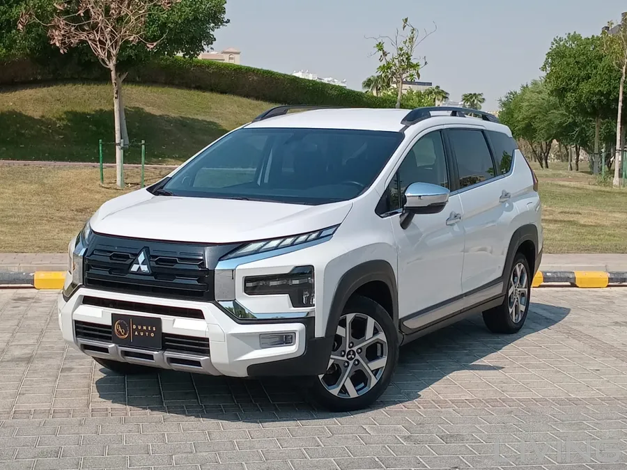 Mitsubishi X pander cross