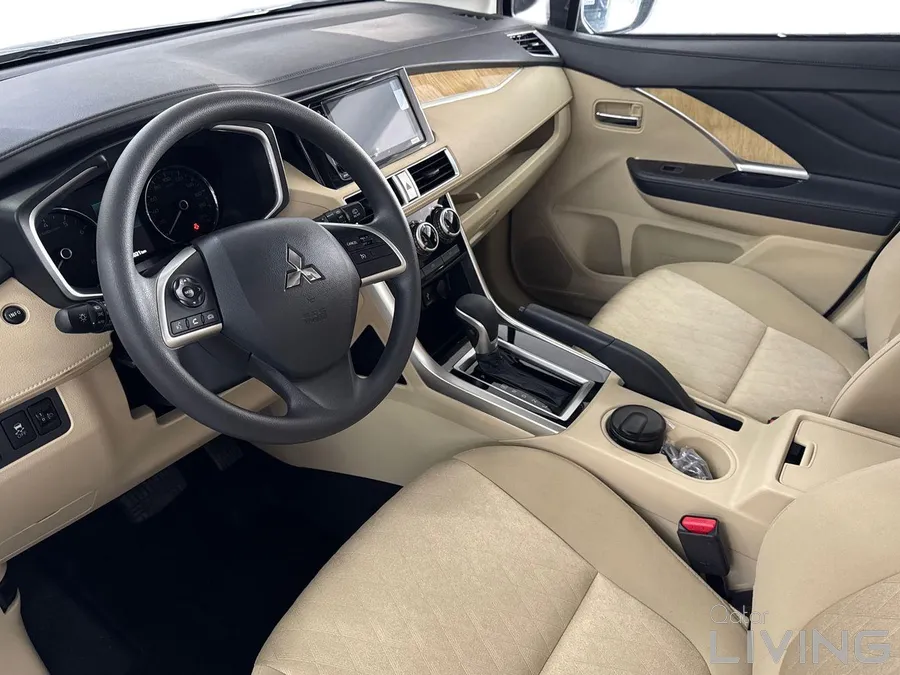 MITSUBISHI XPANDER 1.5L 2WD H-LINE 2025 560KM