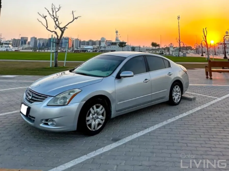 Nissan Altima 2011