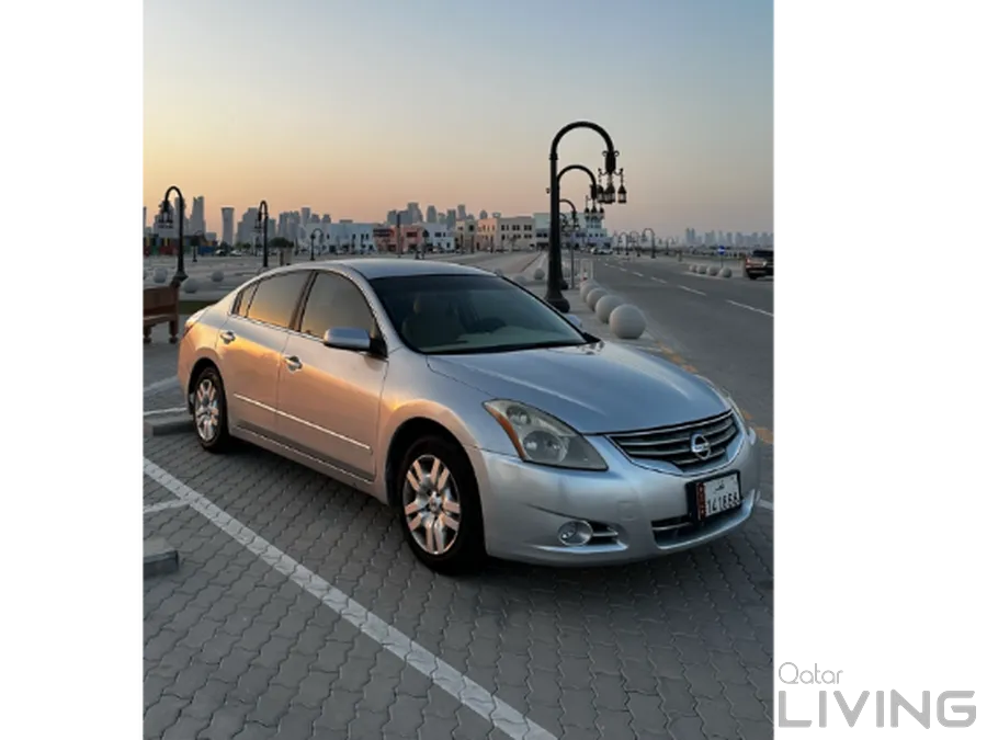 Nissan Altima 2011