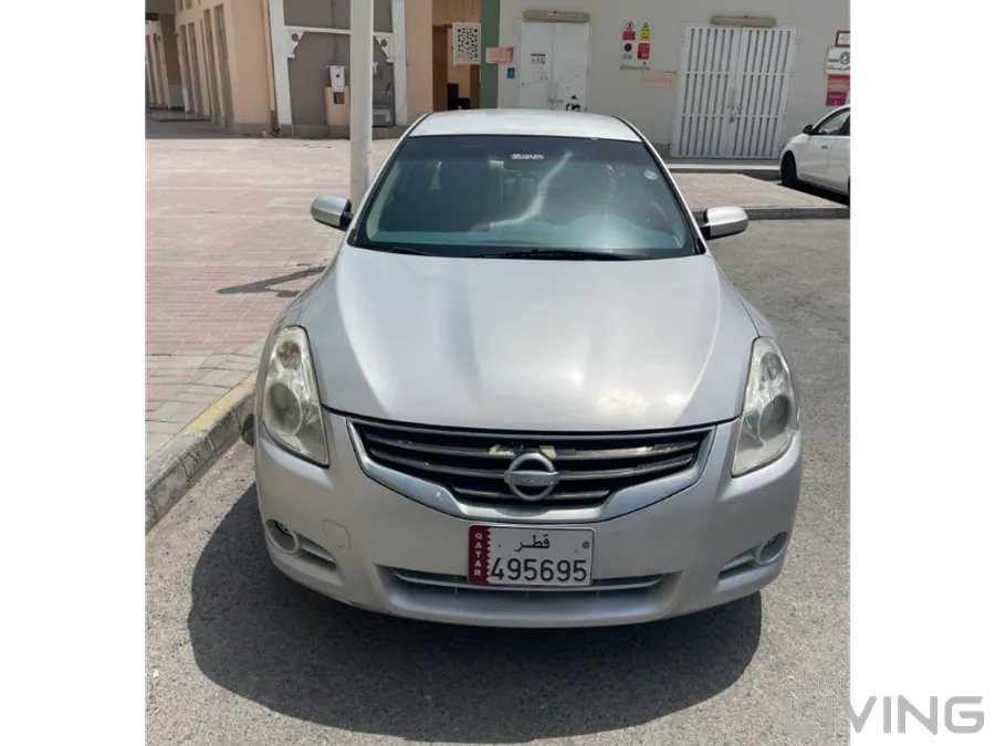 Nissan Altima 2012