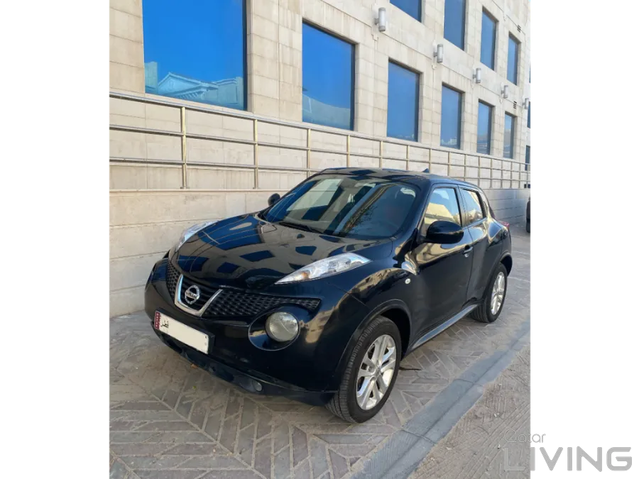 Nissan Juke SV Turbo 2012
