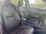 NISSAN KICKS SL