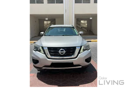 Nissan Pathfinder SE 2018