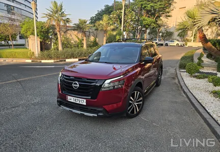Nissan Pathfinder Platinum 2024