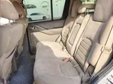 Nissan Pathfinder SE 2012