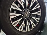 Nissan Patrol Platinum City, V8, 5.6L