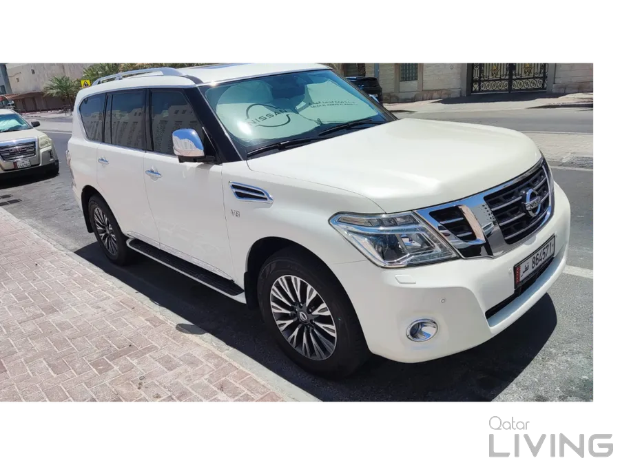 Nissan Patrol Platinum City, V8, 5.6L