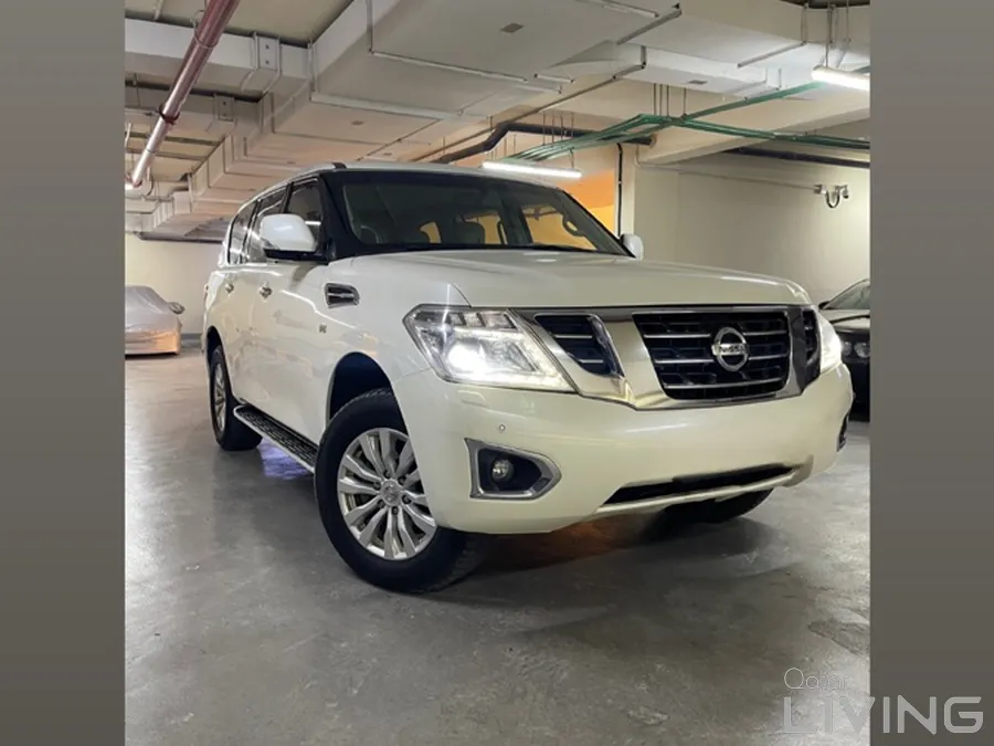 Nissan patrol SE for sale same new