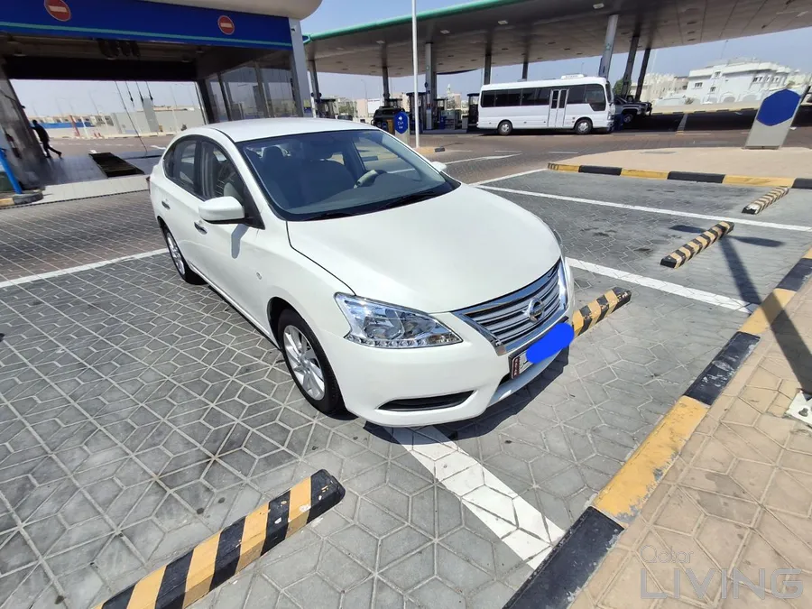 Nissan sentra 2016