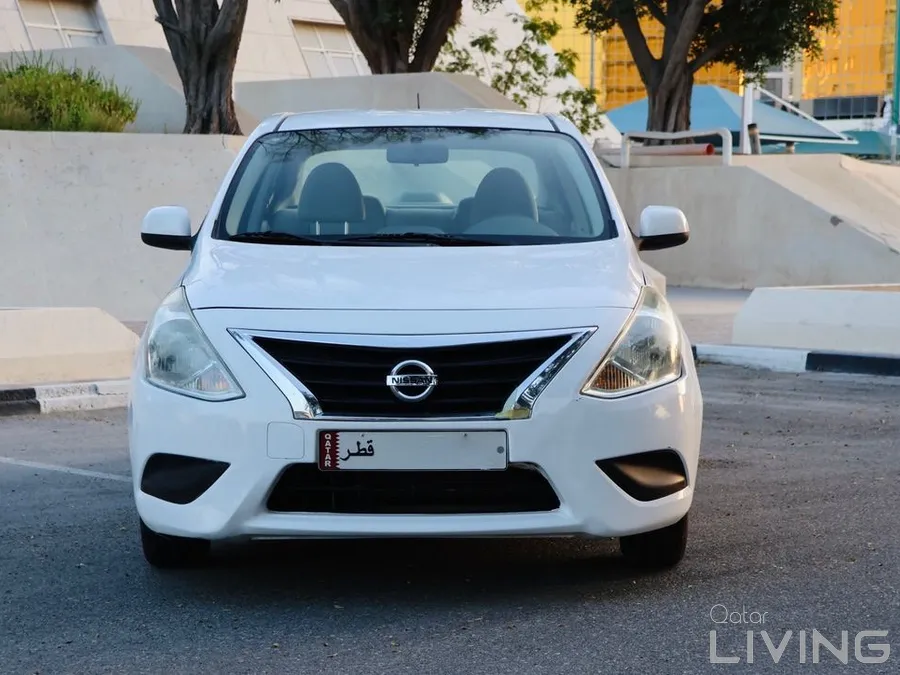 Nissan Sunny 2020