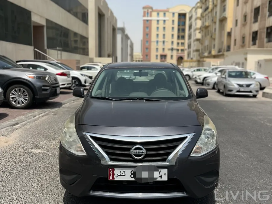 Nissan sunny 2020