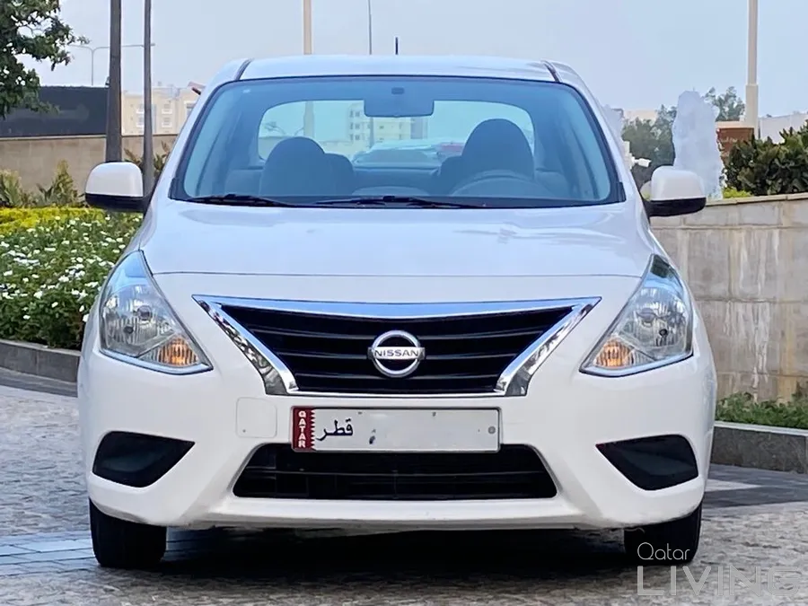Nissan Sunny 2020