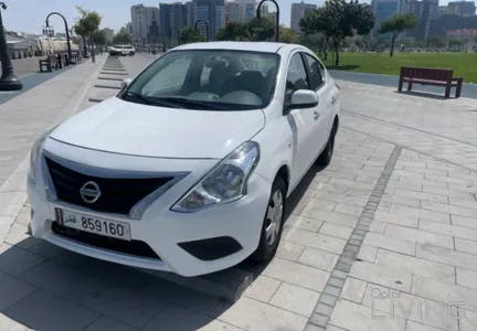 Nissan Sunny  2019
