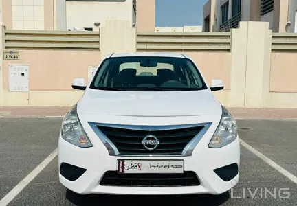 Nissan Sunny  2022