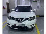 Nissan x-trail 2016 mid option 4x4
