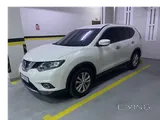Nissan x-trail 2016 mid option 4x4
