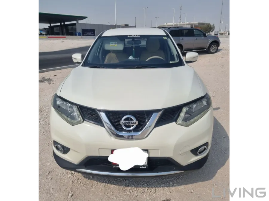 URGENT NISSAN X TRAIL STANDARD 2016 FOR SALE