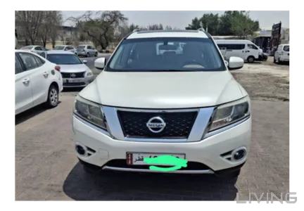 Nissan Pathfinder SV 2019