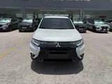 OUTLANDER 2022 BLACK EDITION