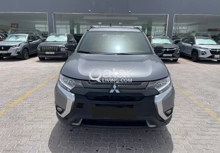 Mitsubishi Outlander  2022