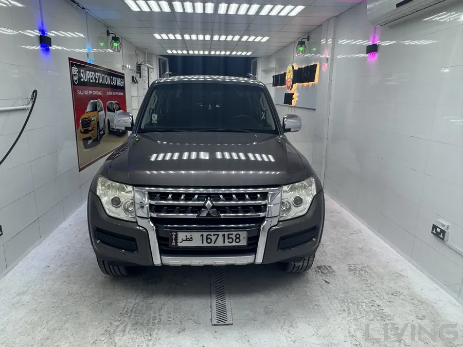 Pajero 2015 clean car zero accident finance exchange options available