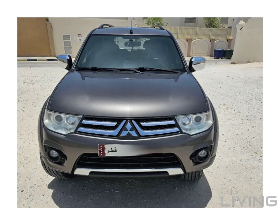 PAJERO SPORT 2014 FULL OPTION