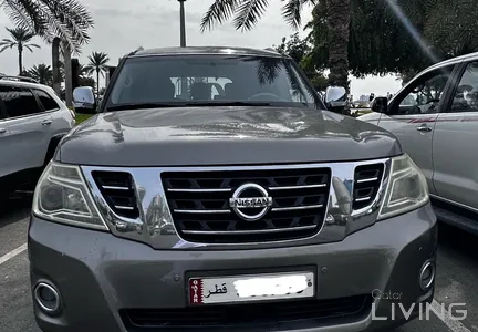 Nissan Patrol Platinum 2012