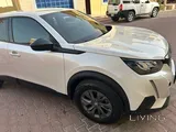 peugeot 2008 model2023