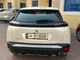 peugeot 2008 model2023