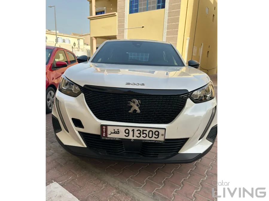 peugeot 2008 model2023