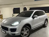 Porsche Cayanne Standard 2016