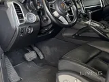 Porsche Cayanne Standard 2016