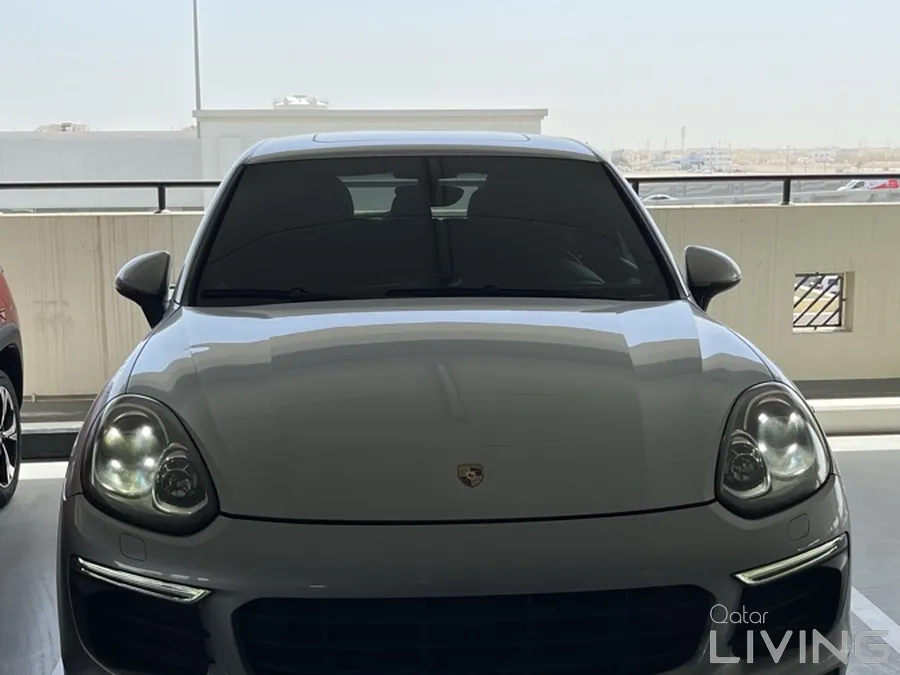 Porsche Cayanne Standard 2016