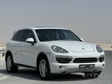 Porsche cayenne 2012