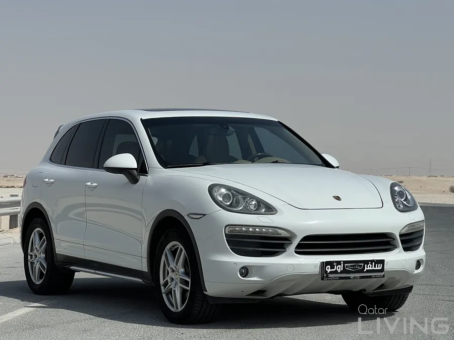 Porsche cayenne 2012