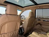 Porsche cayenne 2012