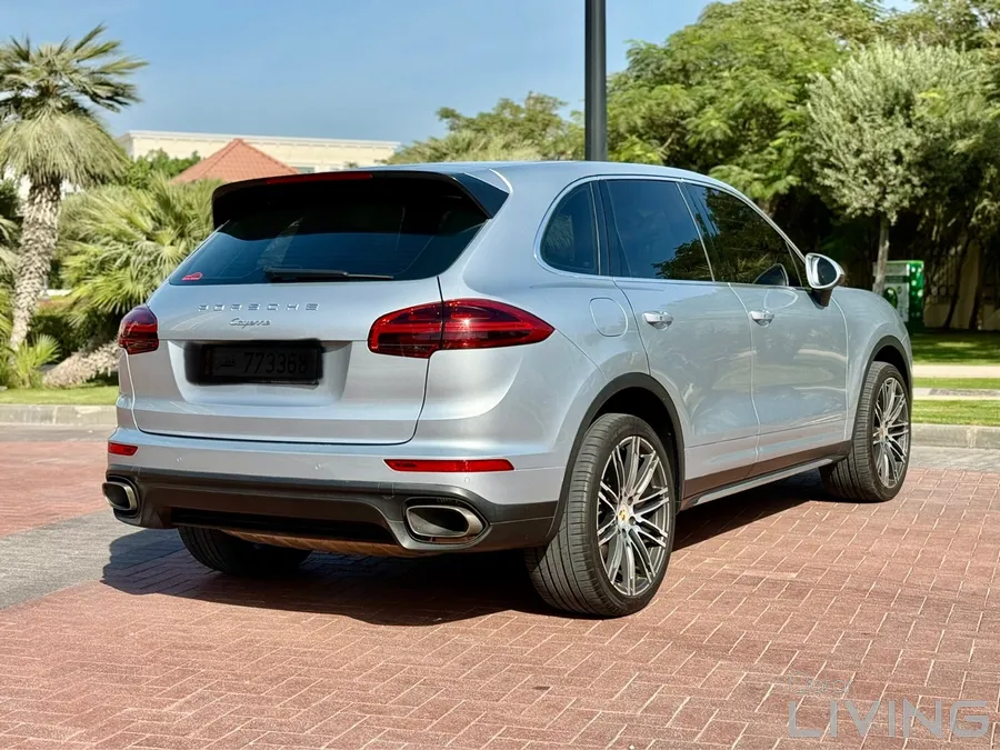 Porsche Cayenne 2016