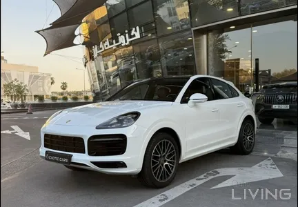 Porsche Cayenne Coupe 2021