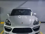 Porsche cayenne gts 2013