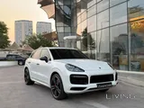Porsche cayenne GTS 2022