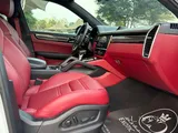 Porsche cayenne GTS 2022