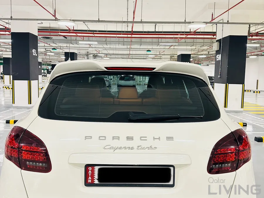 Porsche Cayenne Turbo 2012