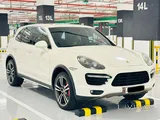 Porsche Cayenne Turbo 2012