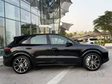 Porsche cayenne turbo 2019