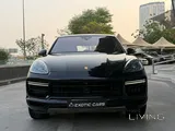 Porsche cayenne turbo 2019