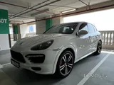 Porsche cayenne turbo low mileage