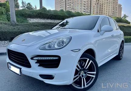 Porsche Cayenne Turbo 2013
